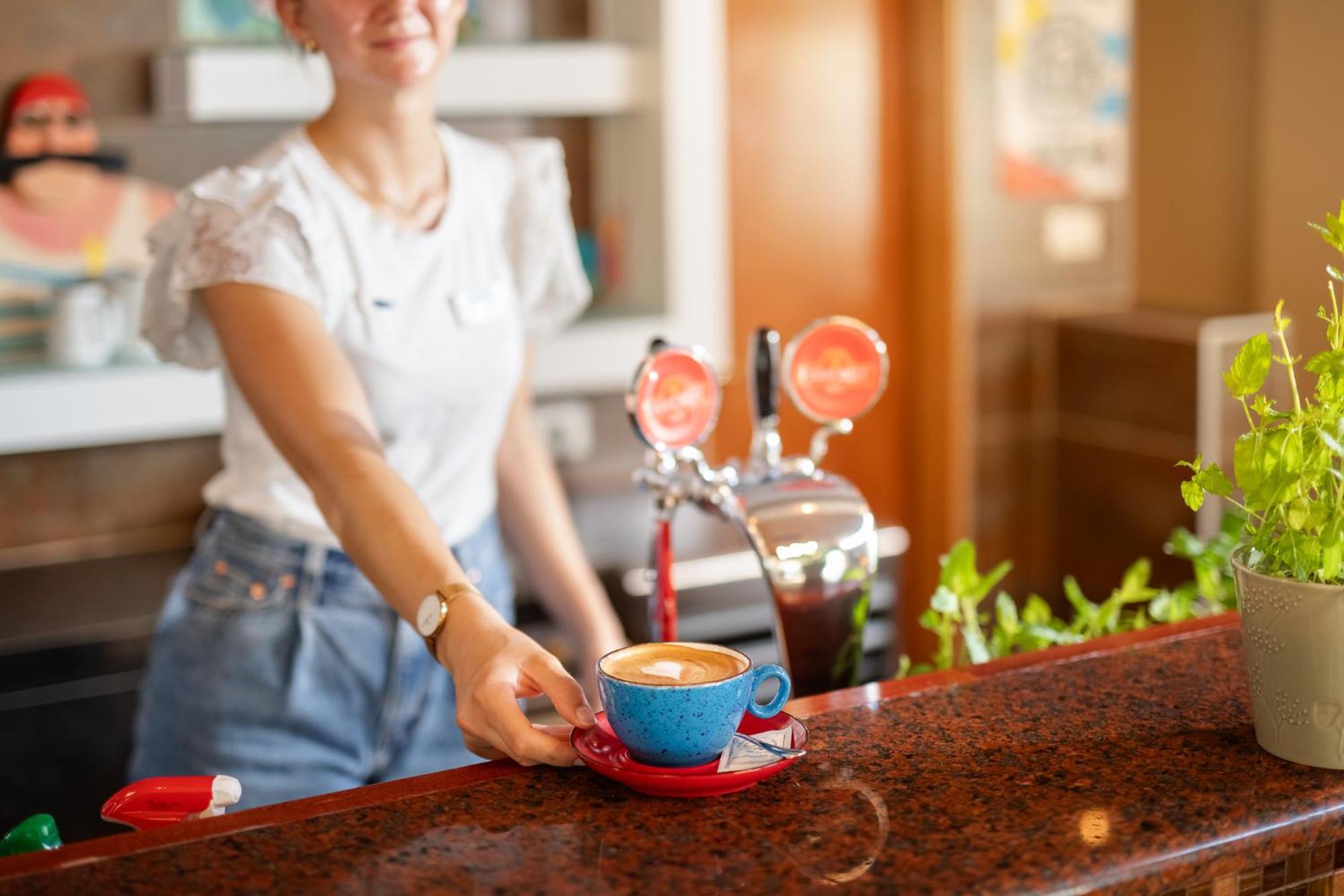 Hotel 포레치 외부 사진
